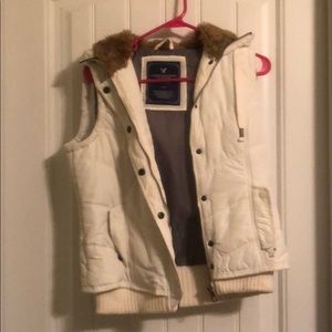 American Eagle Vest